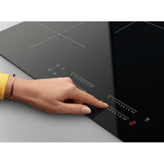 Zanussi ZITN644K 60Cm Induction Hob - Black